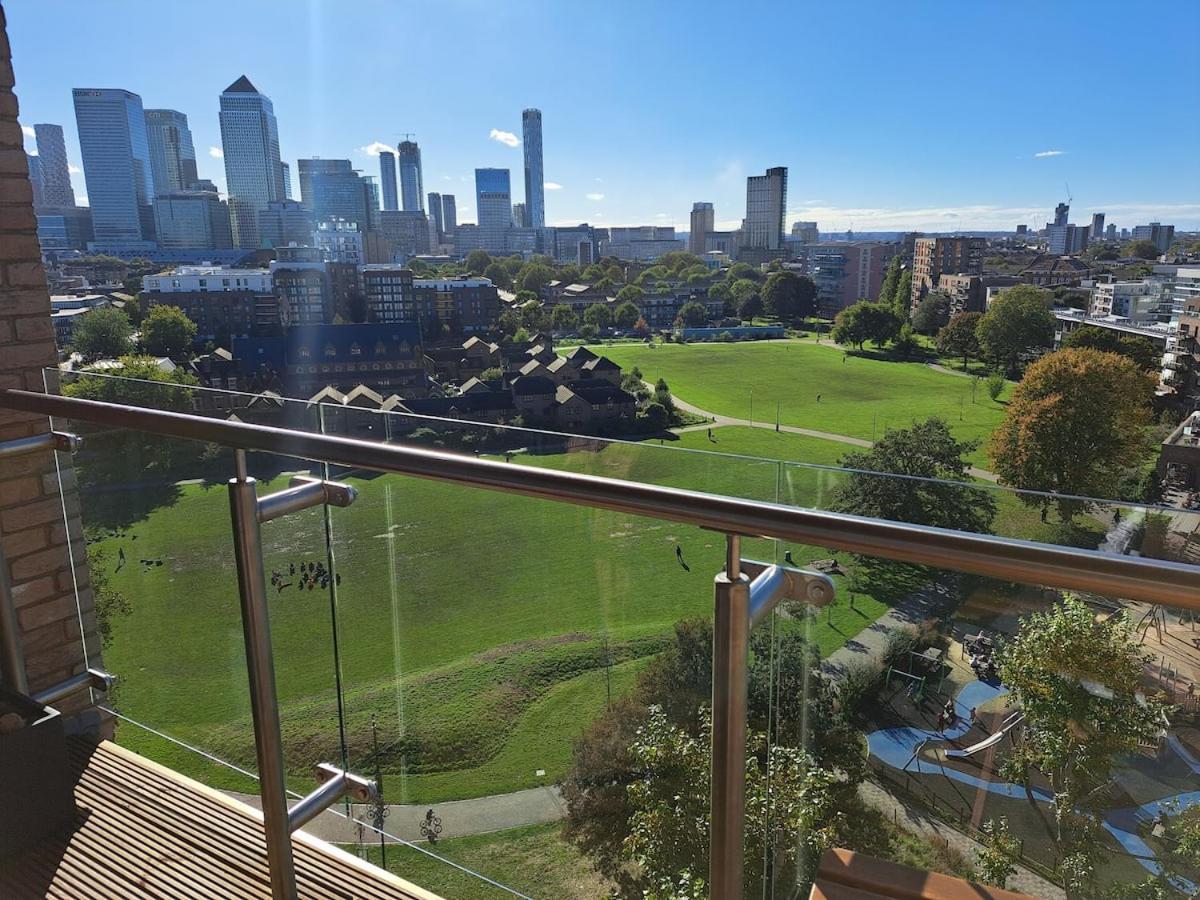 Cozy Double Room With Large En Suite Near Canary Wharf London With Amazing Views In A Shared Apartment Zewnętrze zdjęcie